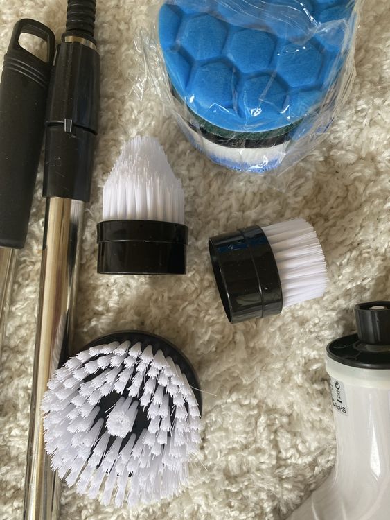 Elektrische Reinigungsbürste für Bad & Küche, neuw. Zustand (Neu ...