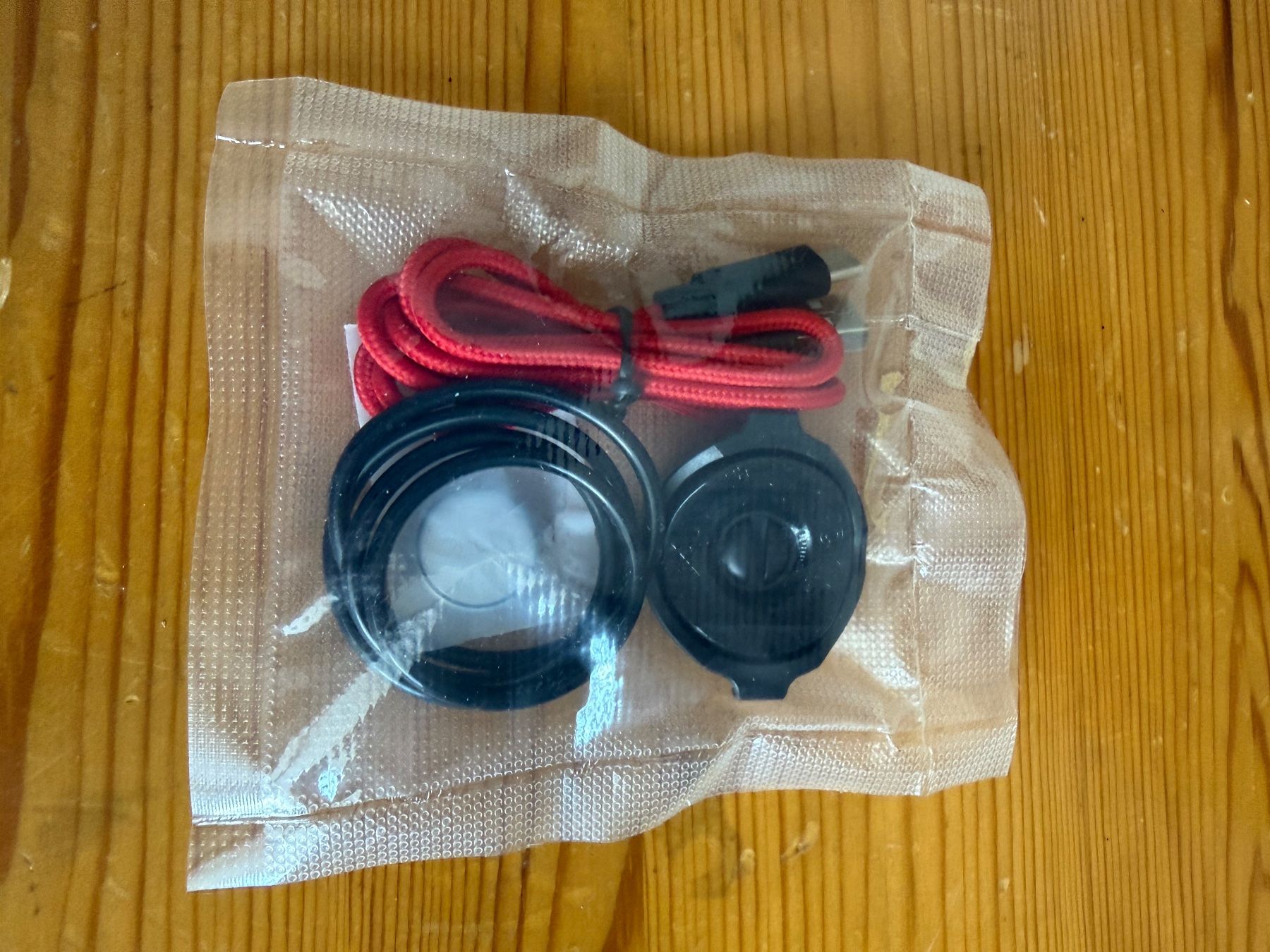 Caschi: LUMOS Fahrradhelm rot – Nuovo e nell'imballaggio originale da Basel venduto da festfix 3