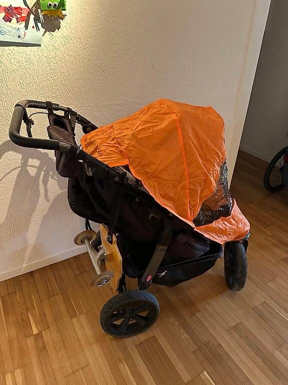 Carrozzine: Kinderwagen tfk mono combi – Usato da Uitikon Waldegg venduto da JayDemfrigor 4