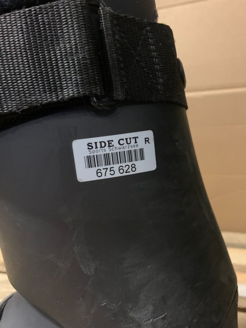 Head Schuhe für Jungen: Skischuhe, HEAD Kore 60, Grösse 38.5 – Gebraucht aus Schwarzsee von Sidecut 2