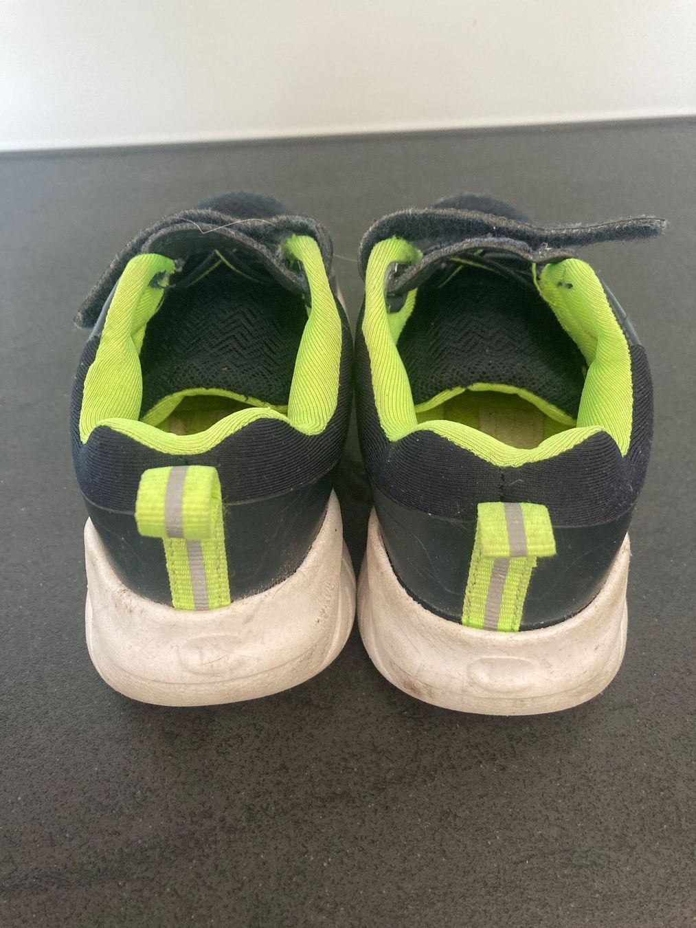 Scarpe per ragazzi: Kinderschuhe Gr.27 – Usato da Zollikofen venduto da schildi13 1