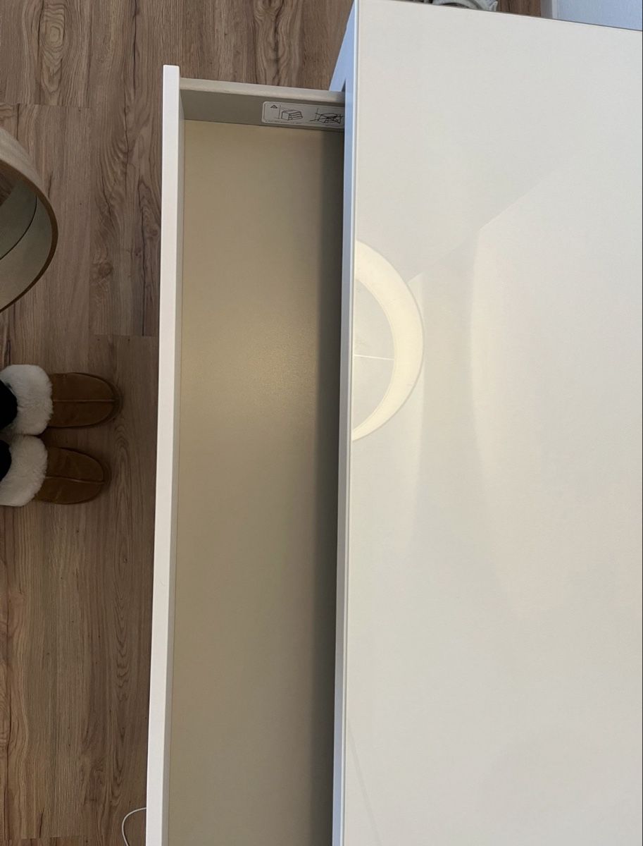 Ikea Tavoli da trucco: Schminktisch IKEA – Usato da Allschwil venduto da diz_6t97 3