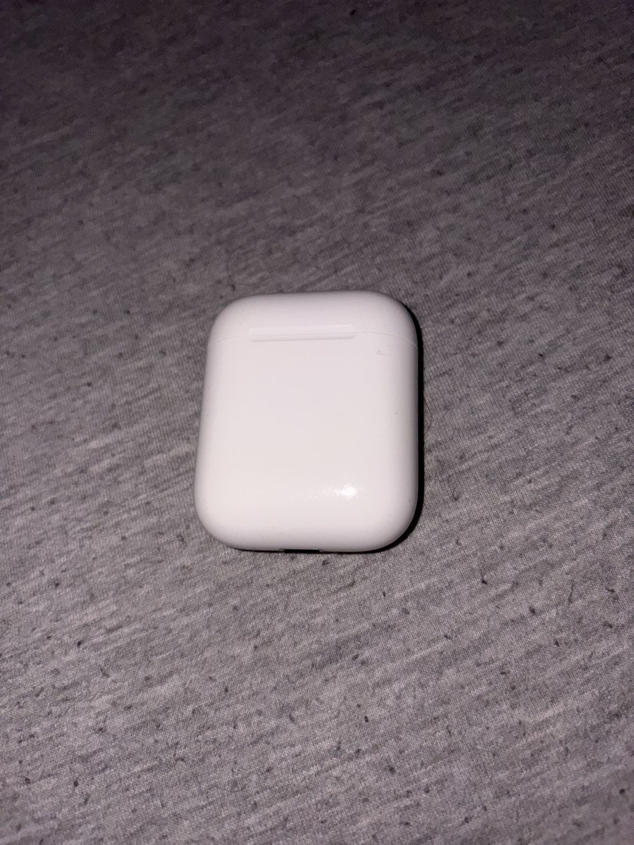 Apple Kopfhörer: Airpods 2 ème génération – Gebraucht aus La Chaux-de-Fonds von Eloi20 1
