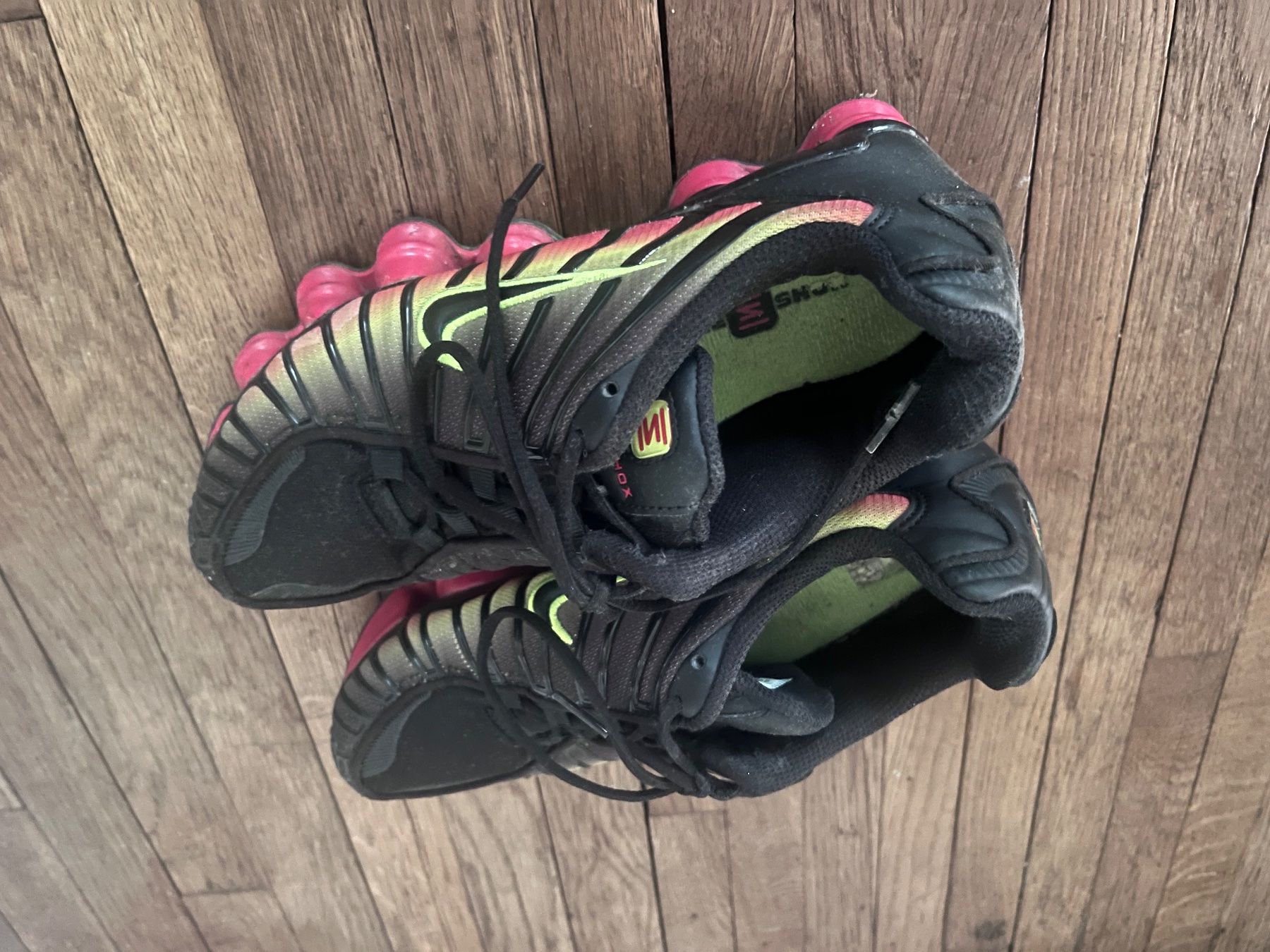 Nike Scarpe da donna: Nike Shox TL Black Volt, GR36 – Usato da Zürich venduto da spusi-town 1