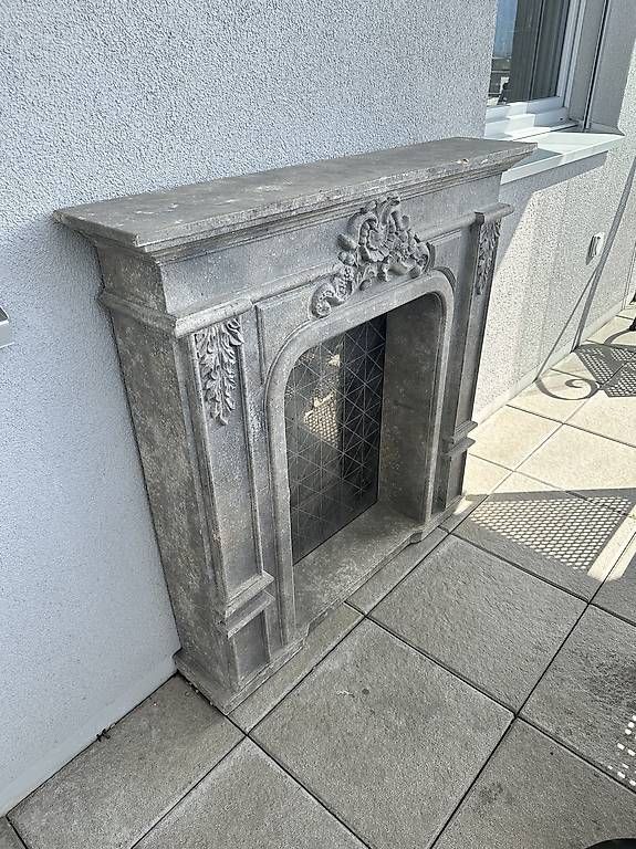 Console: Konsole Kamin  – Usato da Altstätten SG venduto da kat_2szz
