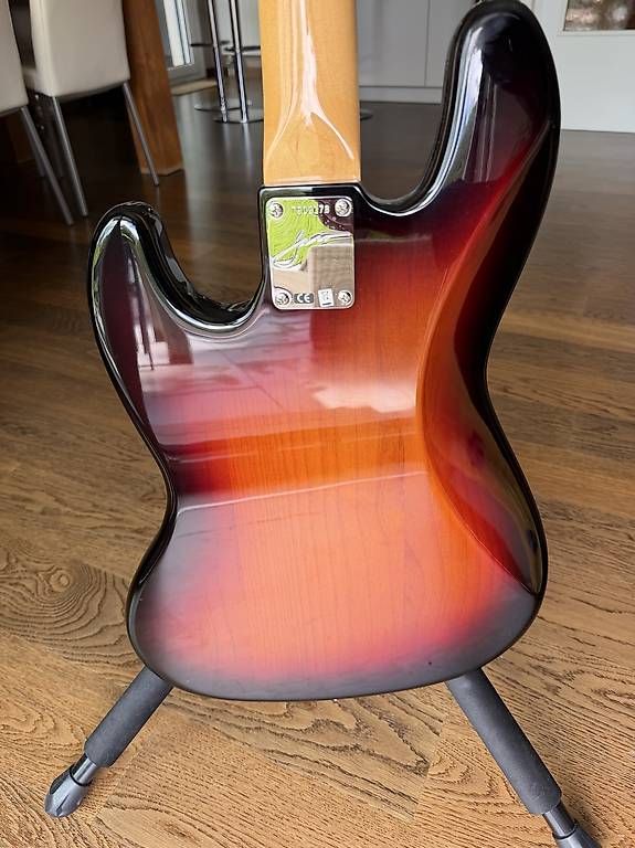 Musikinstrumente: Fender Jaco Pastorius – Gebraucht aus Geneve von Rockybeast 2