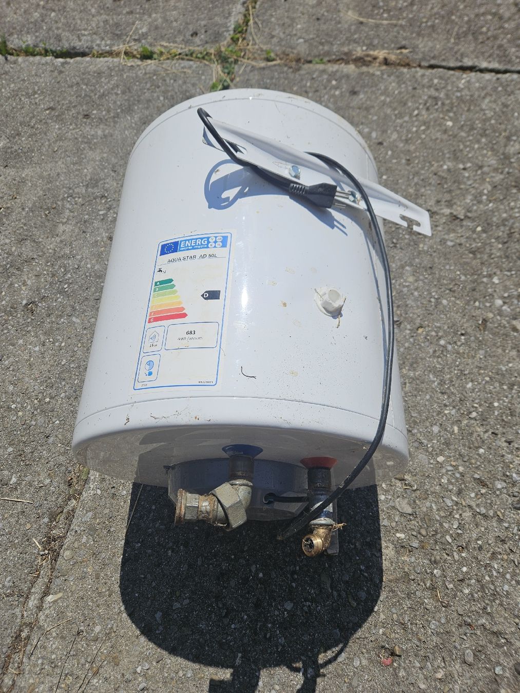 Installations sanitaires: Boiler,  Wasserwärmer – D'occasion à Haslen AI par joh.80