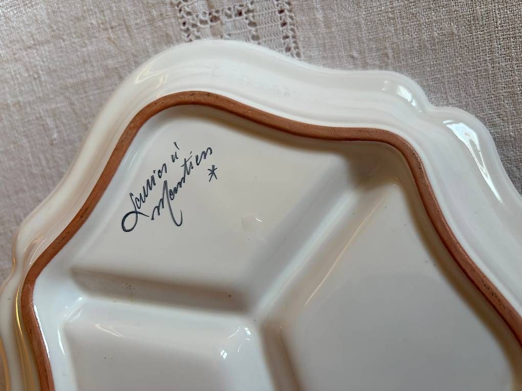 Servierplatten: Plat à 3 compartiments - Moustier – Gebraucht aus Estavayer-le-Lac von mar_2s6b 7