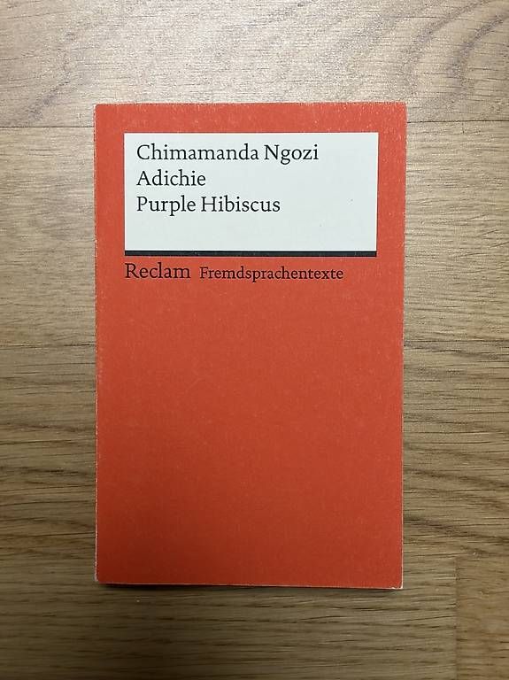 Livres: Purple Hibiscus – D'occasion à Meilen par max_8csn