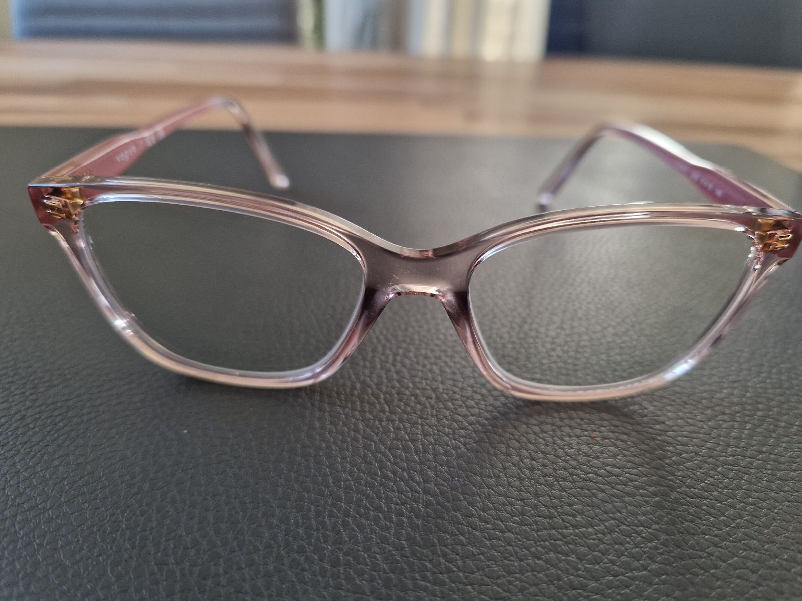 Vogue Brillen & Gläser: Brille Vogue mit Korrektur – Gebraucht aus Lyss von katelisa 6