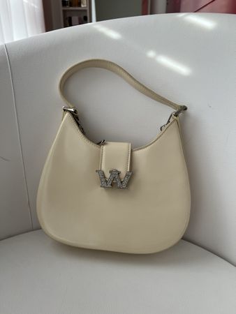 Schicke Handtasche beige/creme mit Kette WV