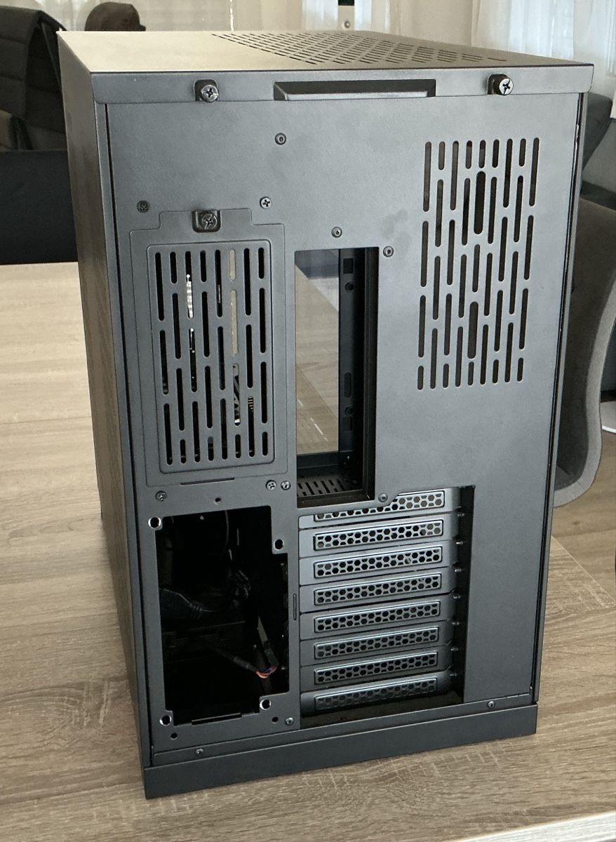 Lian Li Custodie: PC Gehäuse Lian Li O11 Dynamic – Usato da Doppleschwand venduto da gnagi82 4