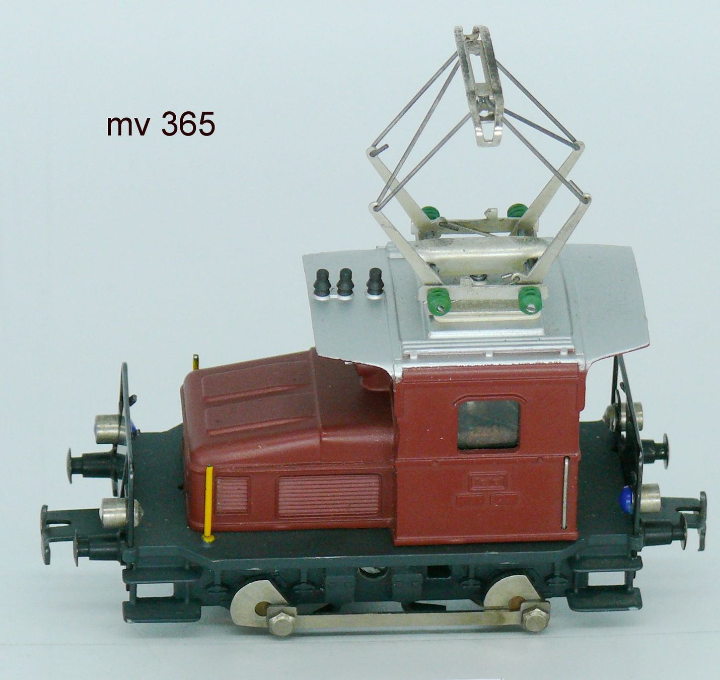 Hag Modellini di ferrovie: HAG 101 Rangiertraktor – Usato da Klingnau venduto da Birdym49 3