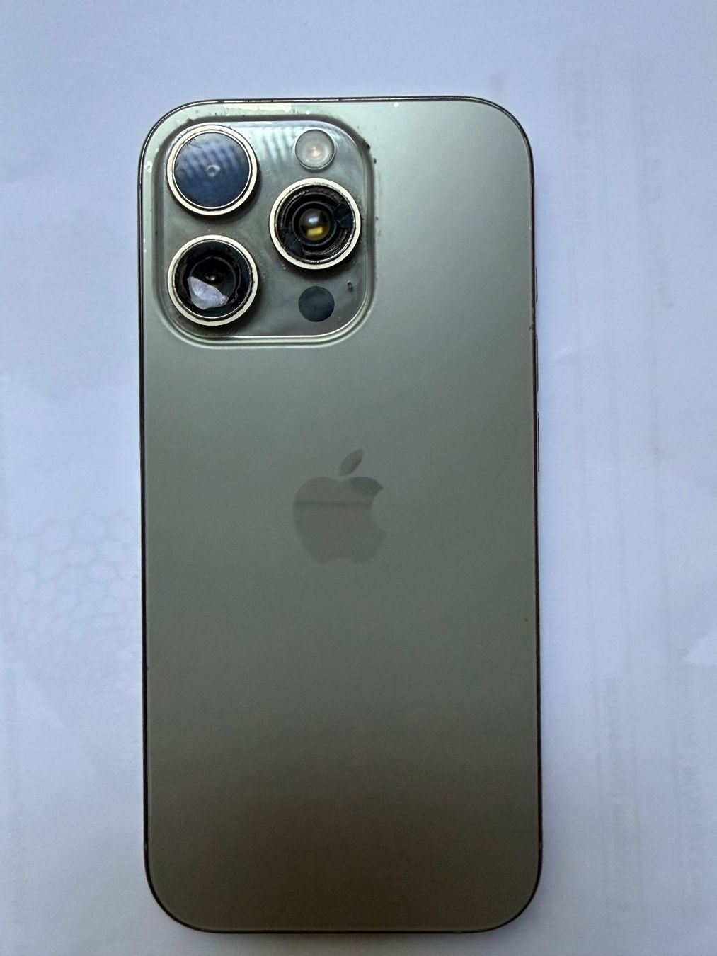 Apple Telefoni cellulari / Smartphones: Defektes Iphone 16 Pro – Difettoso da Bolligen venduto da kel_5nk9 1