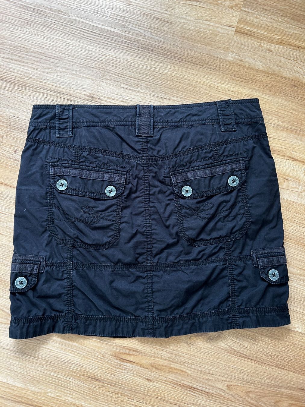 Esprit Gonne: Schwarzer edc by Esprit Minirock, Grösse 38, – Usato da Romanshorn venduto da aucksee1303 3