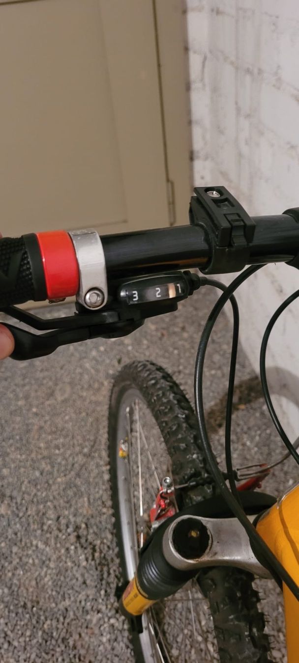 Velos: Mountainbike Arrow Strike SF (VB) – Gebraucht aus Bern von ami_htx8 8