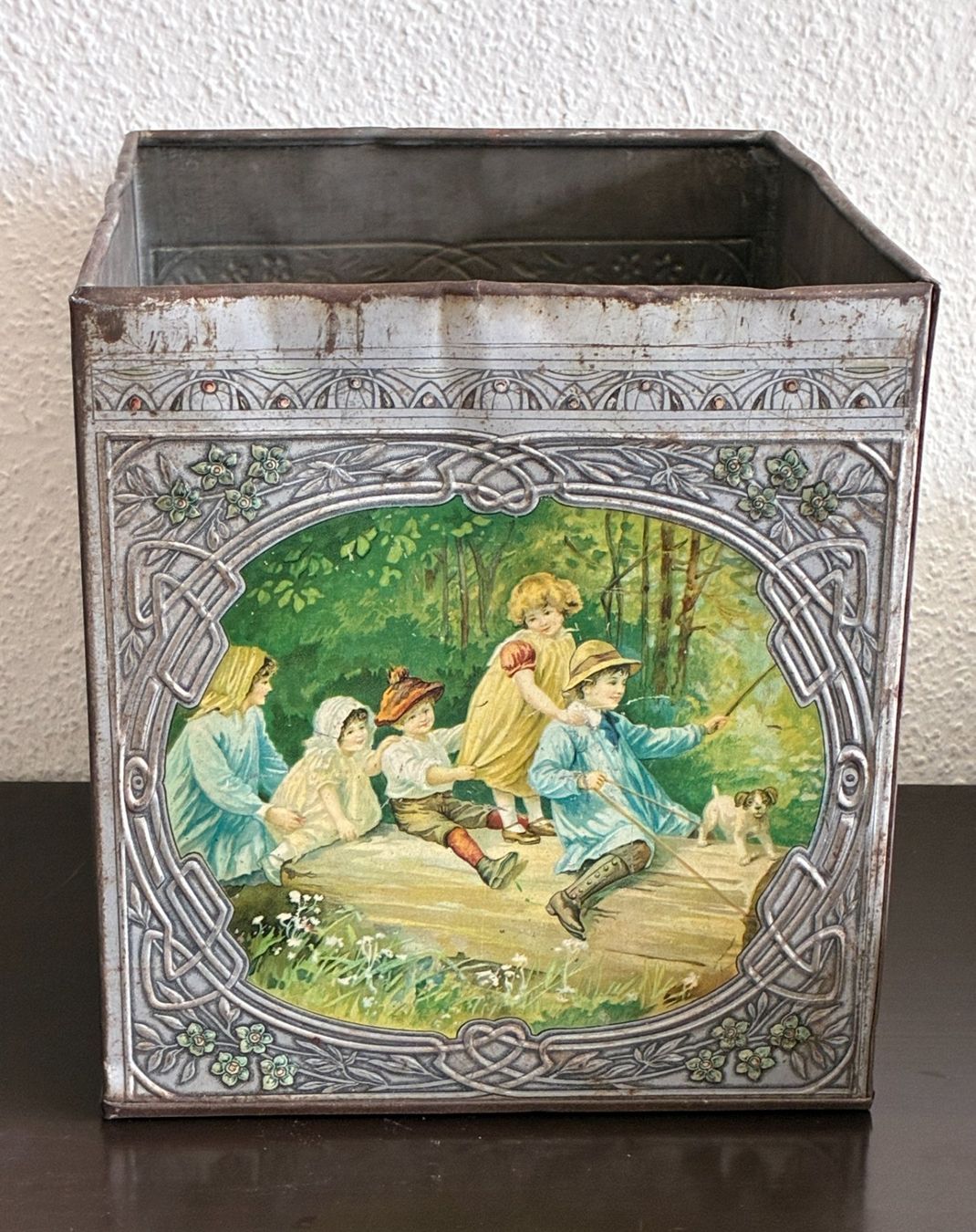 Dosen: Antike lithographierte Blechbüchse ANDRE KLEIN Bâle Suisse – Gebraucht aus Kloten von Nephty 1