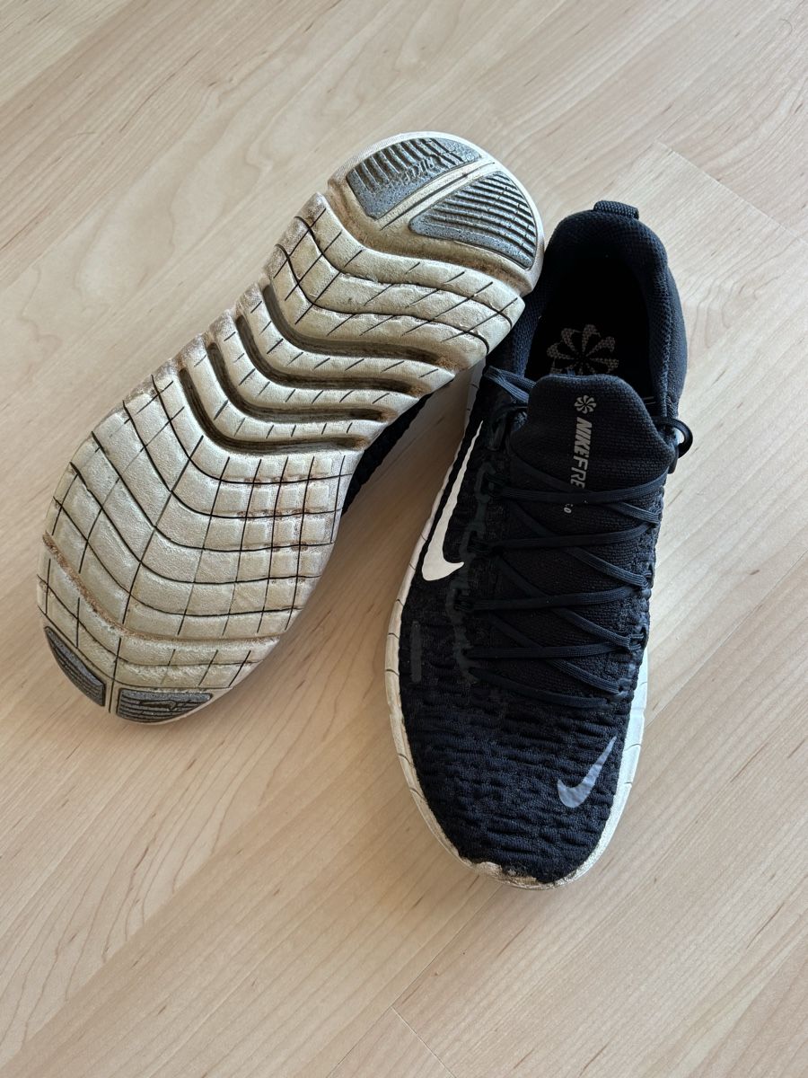 Nike Herrenschuhe: Chaussure Nike 42 – Gebraucht aus Denens von RomainSecondeMain 2