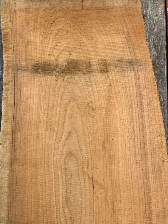 Articoli in legno: Kirschbaumholz gesägt – Usato da Linden venduto da WYNBE01 3