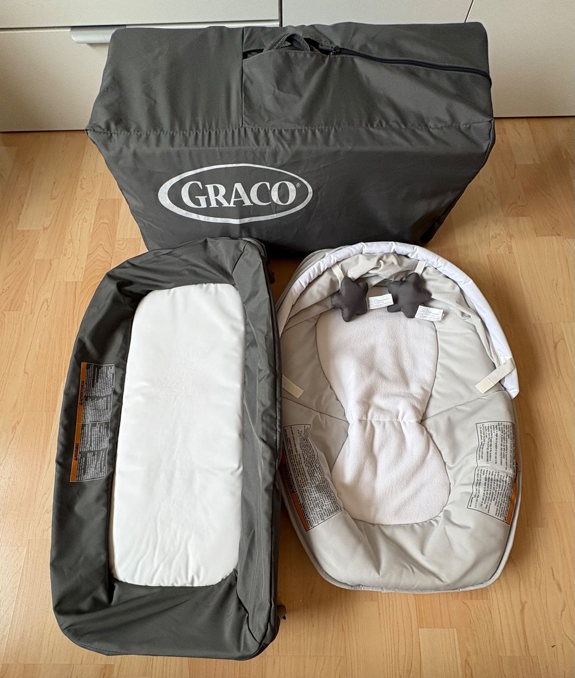 Letti: Graco Reisebett / Pack 'n Play mit Zubehör – Usato da Adliswil venduto da focalwizard 8