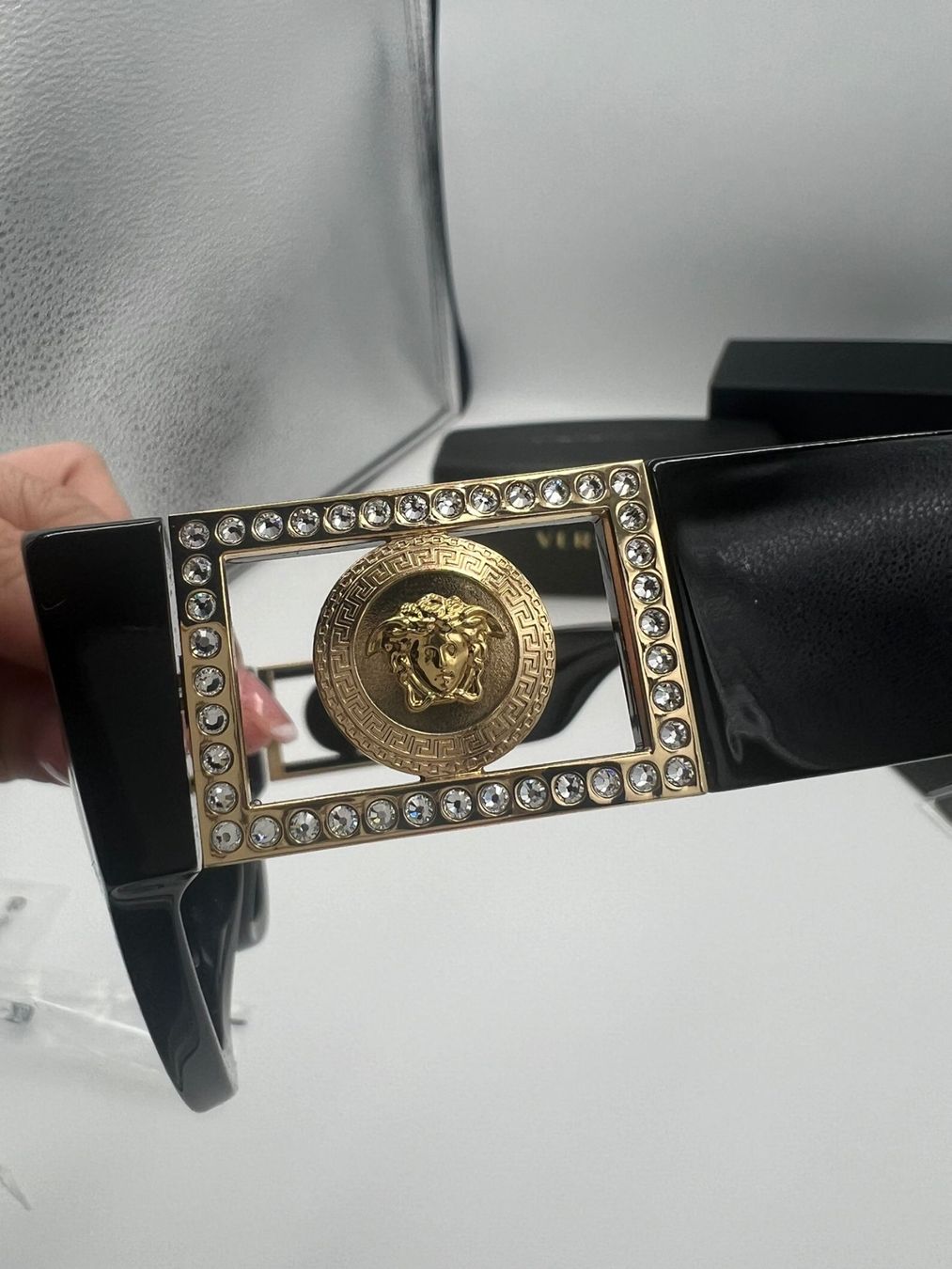 Versace Occhiali & Lenti: Versace Sonnenbrille Medusa Logo – Nuovo e nell'imballaggio originale da Wiedlisbach venduto da Sistershop 4