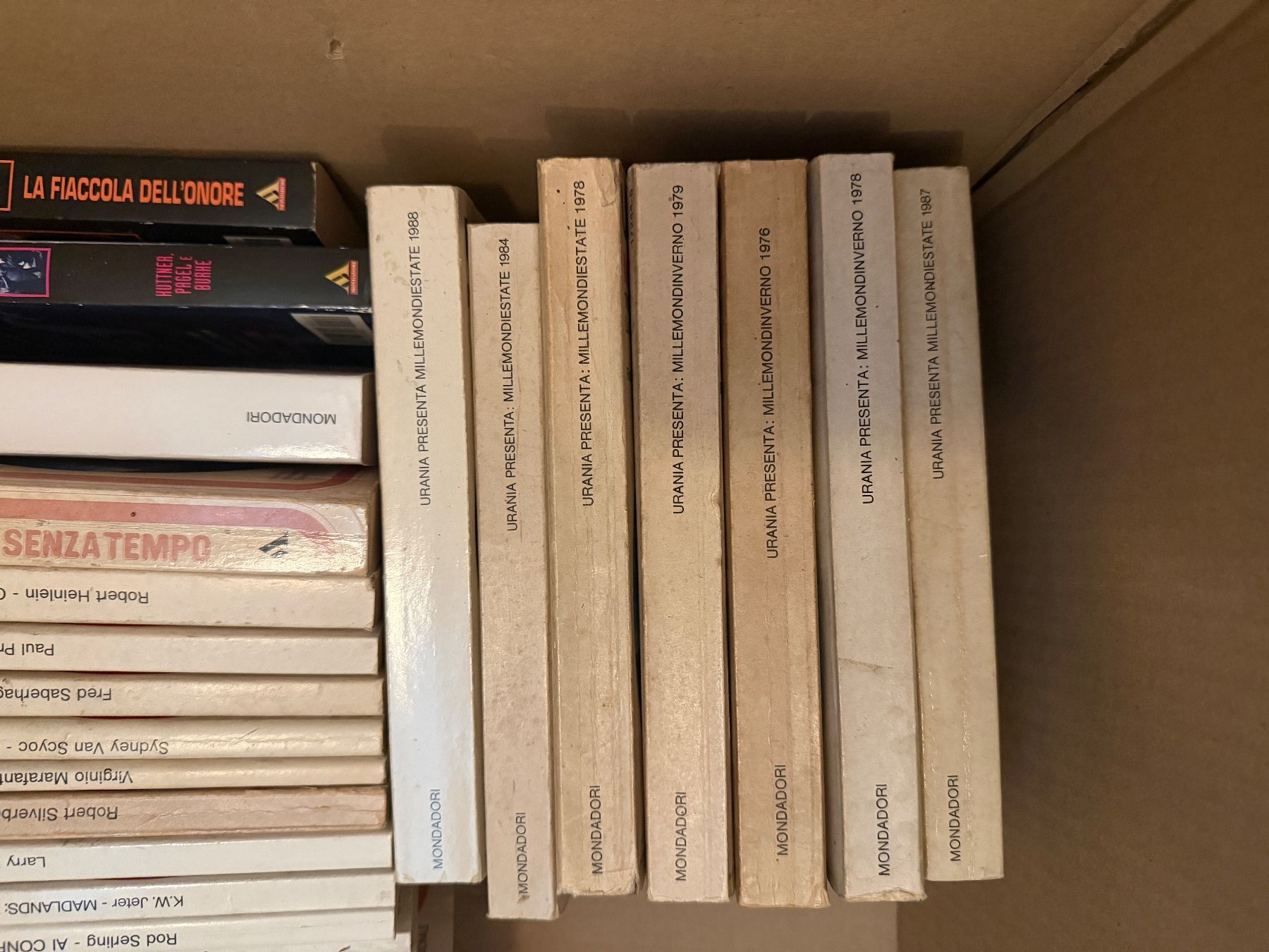 Libri: 48 libri URANIA vari autori e collane – Usato da Minusio venduto da Vertigopop 4