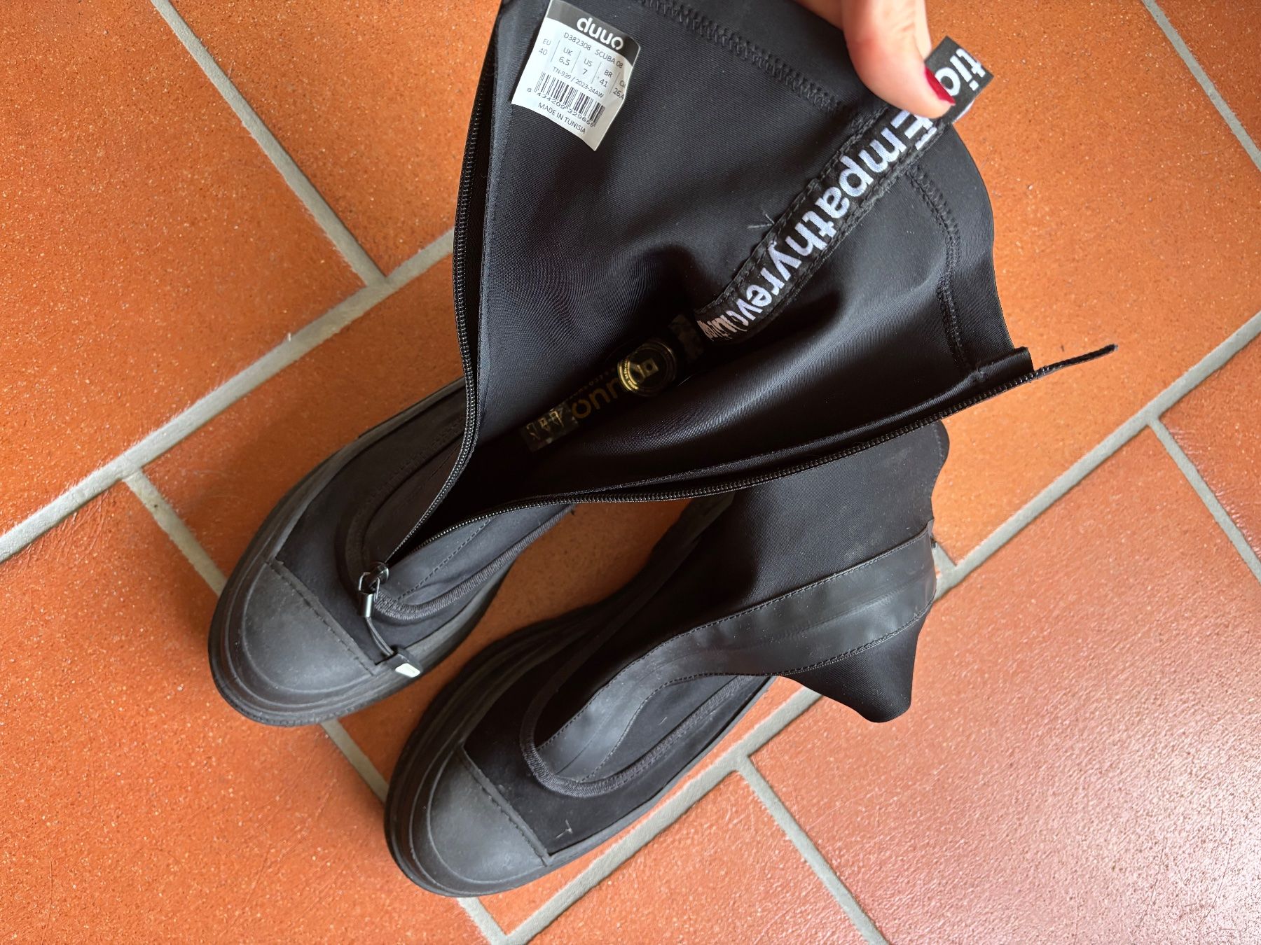 Scarpe da donna: Duuo schwarze Stiefelette – Usato da Zürich venduto da mar_hc85 4