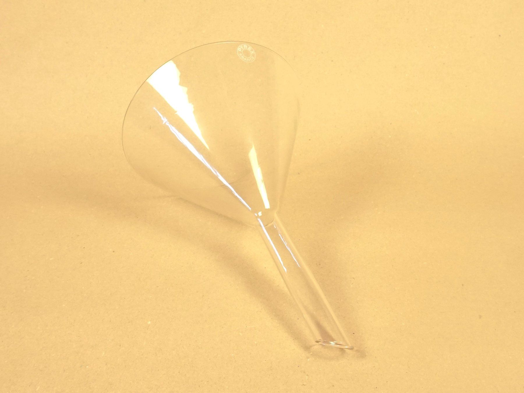 Accessori da laboratorio: Pyrex Labortrichter 20cm – Usato da Pratteln venduto da Restwert_Pratteln