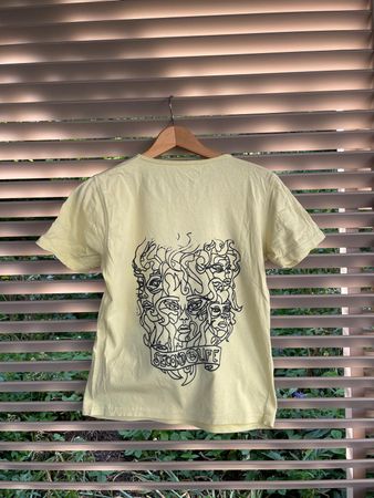 Schulkunstprojekt: Bedrucktes Vintage T-Shirt