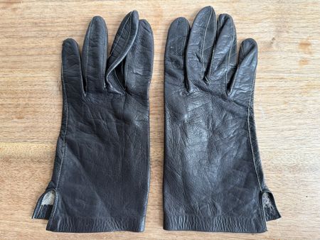 Elegante schwarze Lederhandschuhe ungefüttert