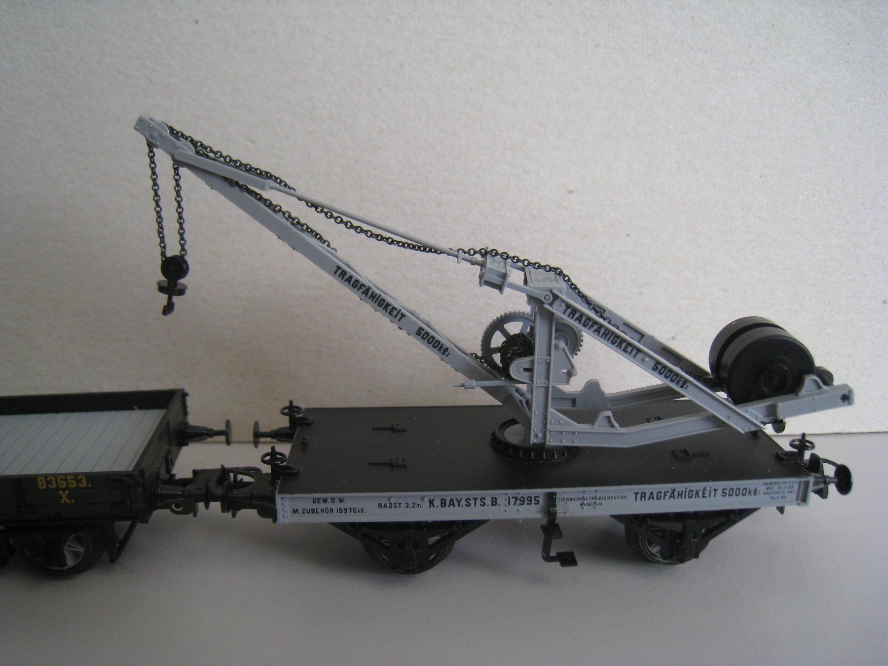 Trix Modellini di ferrovie: Trix, Bayrisches - Kranwagen Set, 2 teilig, 23517 – Usato da Buchs ZH venduto da swiss-train 1