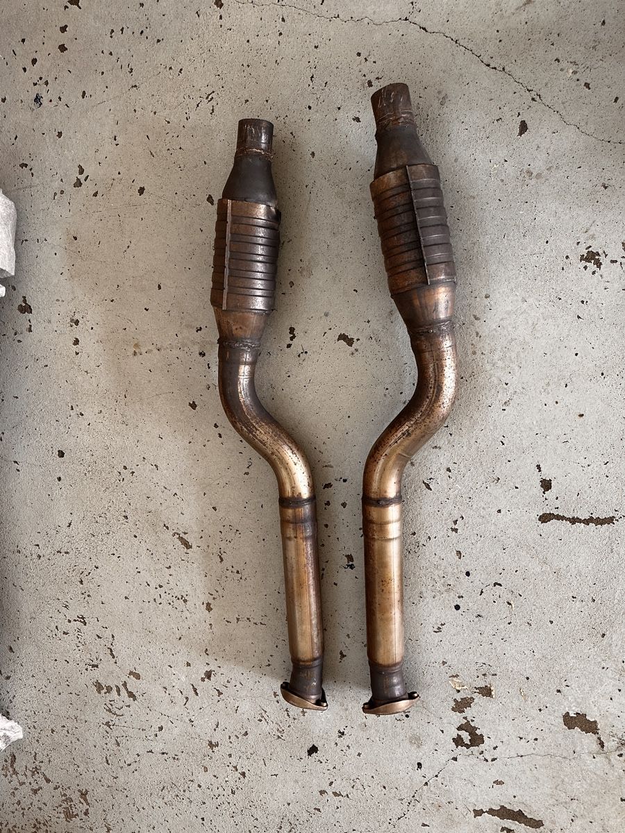 BMW Auspuffanlagen: Katersatz BMW M5 E60 E61 und M6 E63 E64 – Gebraucht aus Höri von EverythingForSale