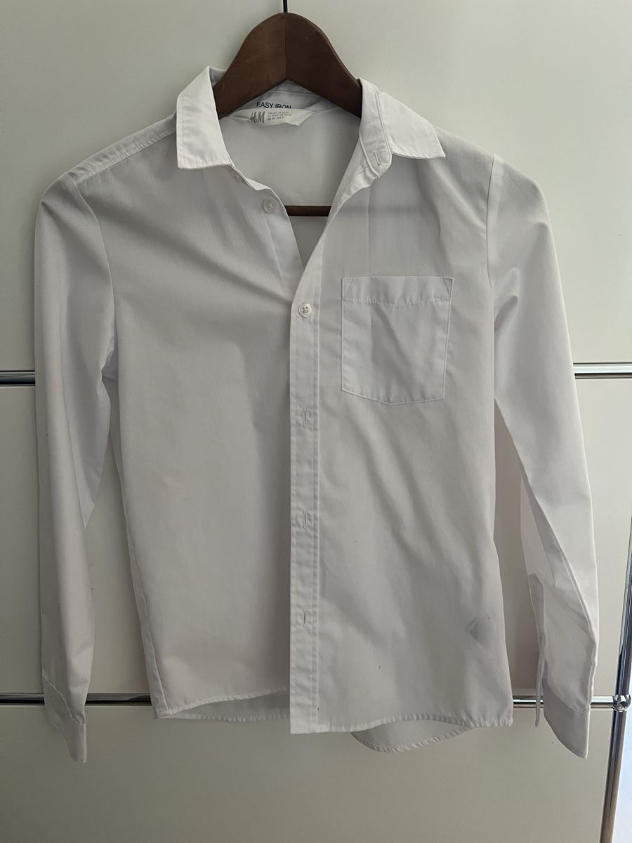 H&M Camicie, T-shirt & Polo: Kinder Hemd H&M Grösse 146 – Usato da Freienbach venduto da fraugross