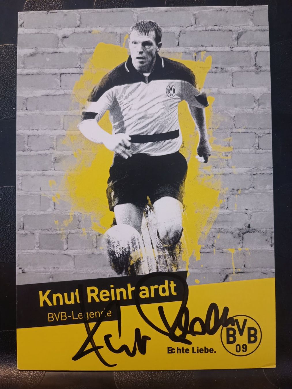 Autografi: Knut Reinhardt - BVB - Handsignierte  autogrammkarte – Usato da Menziken venduto da Artographs