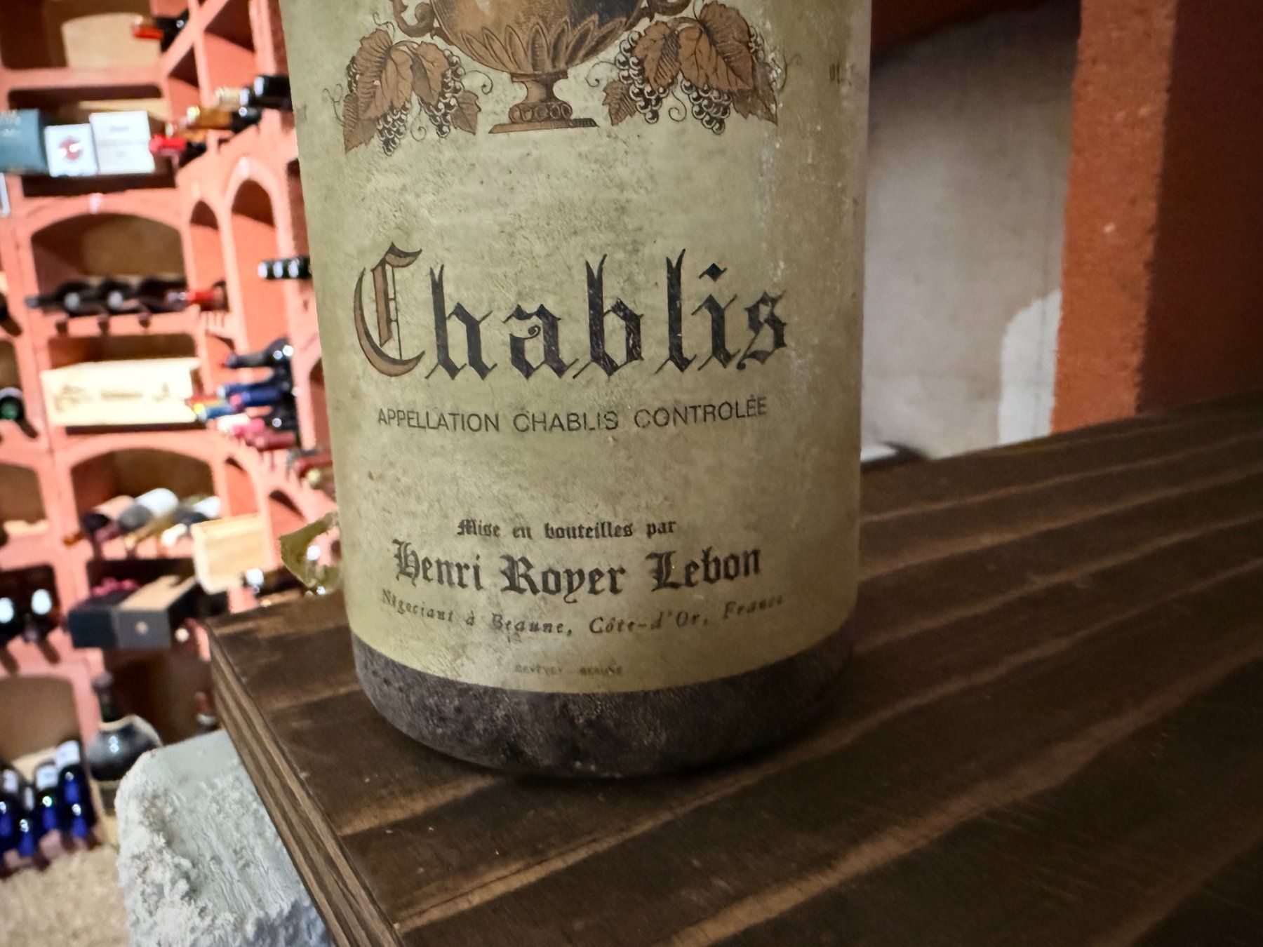 Vino: Chablis, Côte d'Or, Bourgogne, 1995 – Nuovo (secondo la descrizione) da Attalens venduto da jfdesignteam 1
