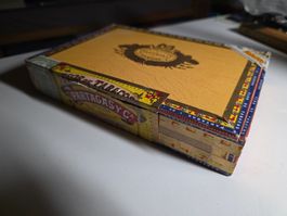PARTAGAS Zigarren Holz Box Habana