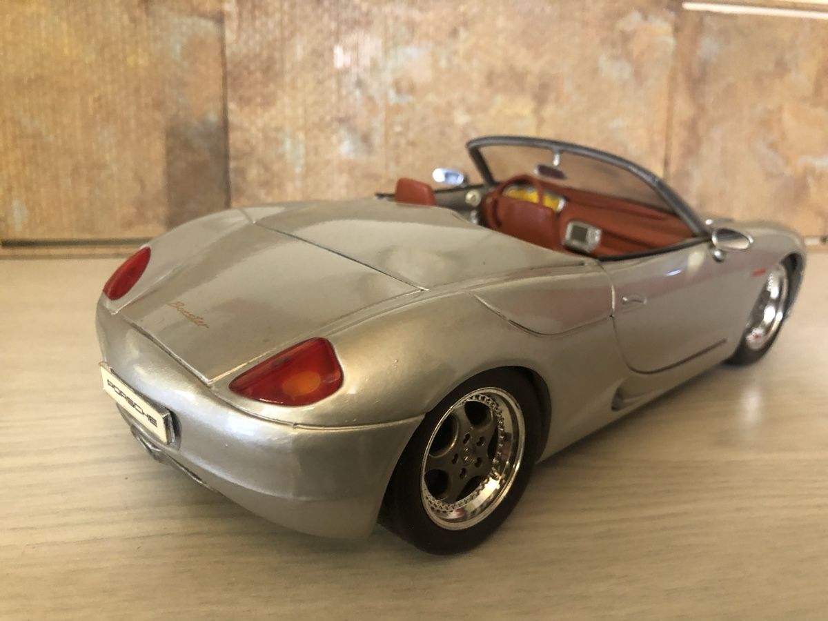 Porsche Modellini d'auto: Porsche Boxster Cabriolet 1/18 Modell – Usato da Belp venduto da Kbasic 4
