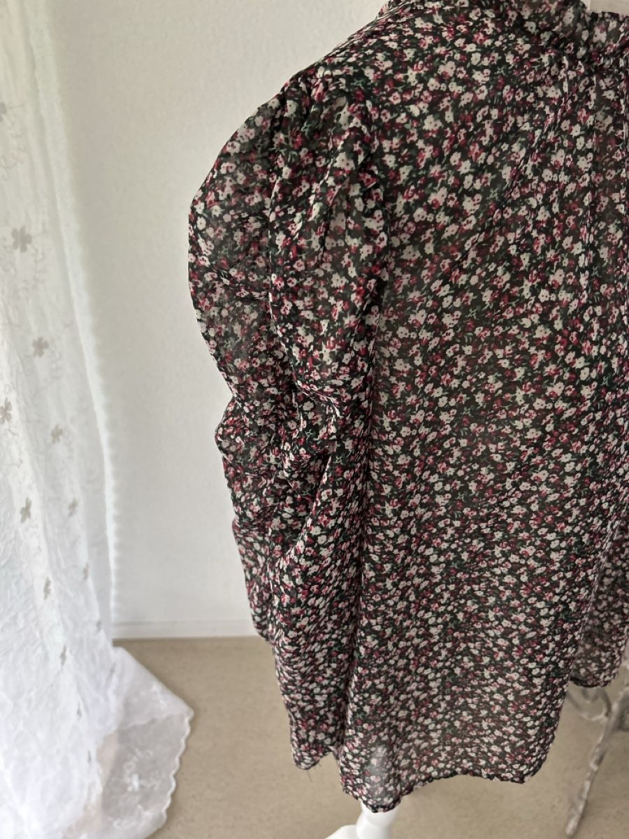 Camicette: Bluse – Usato da Langwiesen venduto da Cattii 1