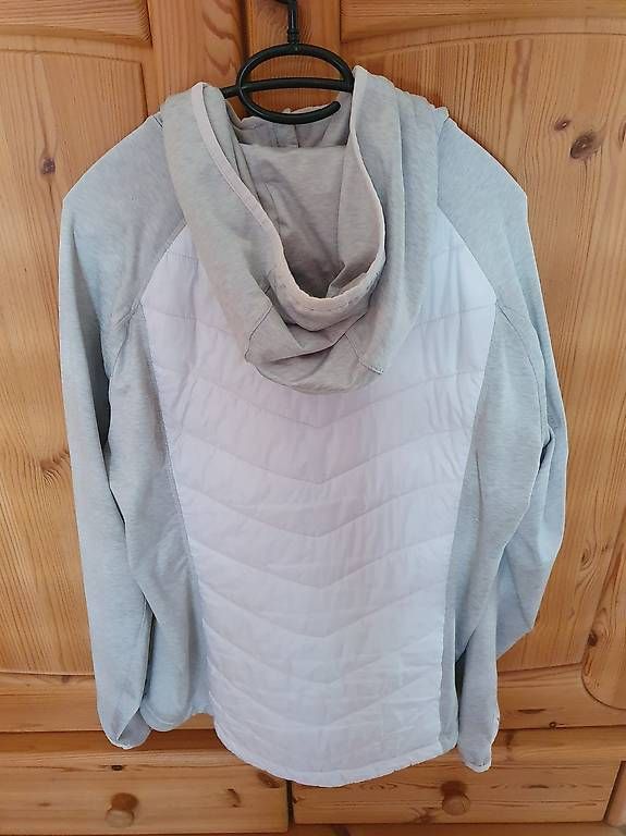 Giacche: Damen Fleecejacke H&M – Usato da Brügg BE venduto da brma321 1