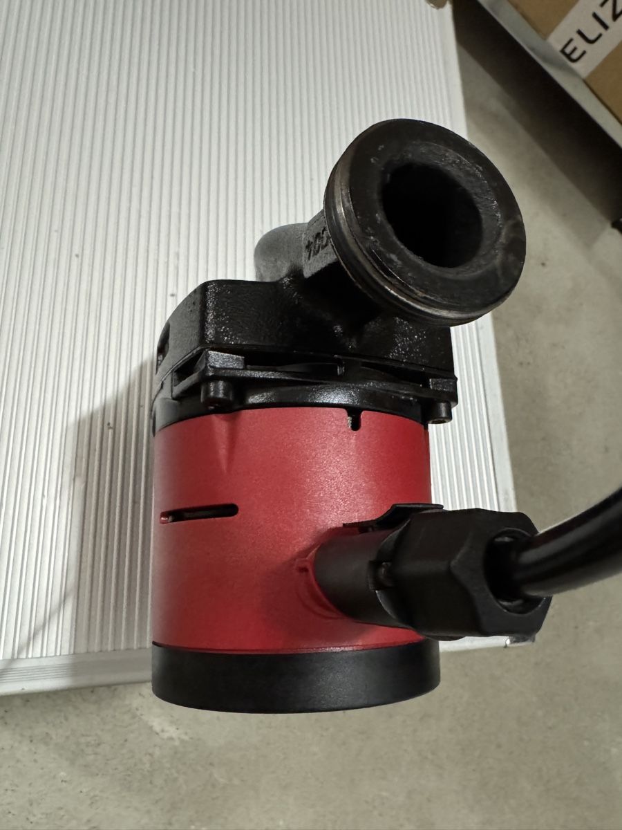 Grundfos Heizung: Umwälzpumpe Grundfos ALPHA2 D 25-60 180 – Gebraucht aus St. Gallen von ad103 4