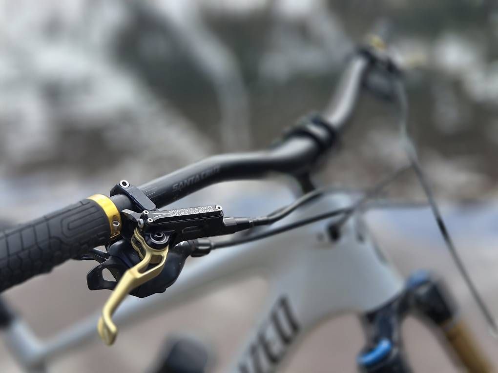 Specialized Biciclette: Specialized Kenevo mit Trickstuff Bremsen – Usato da Zizers venduto da Vehmersalmi 2