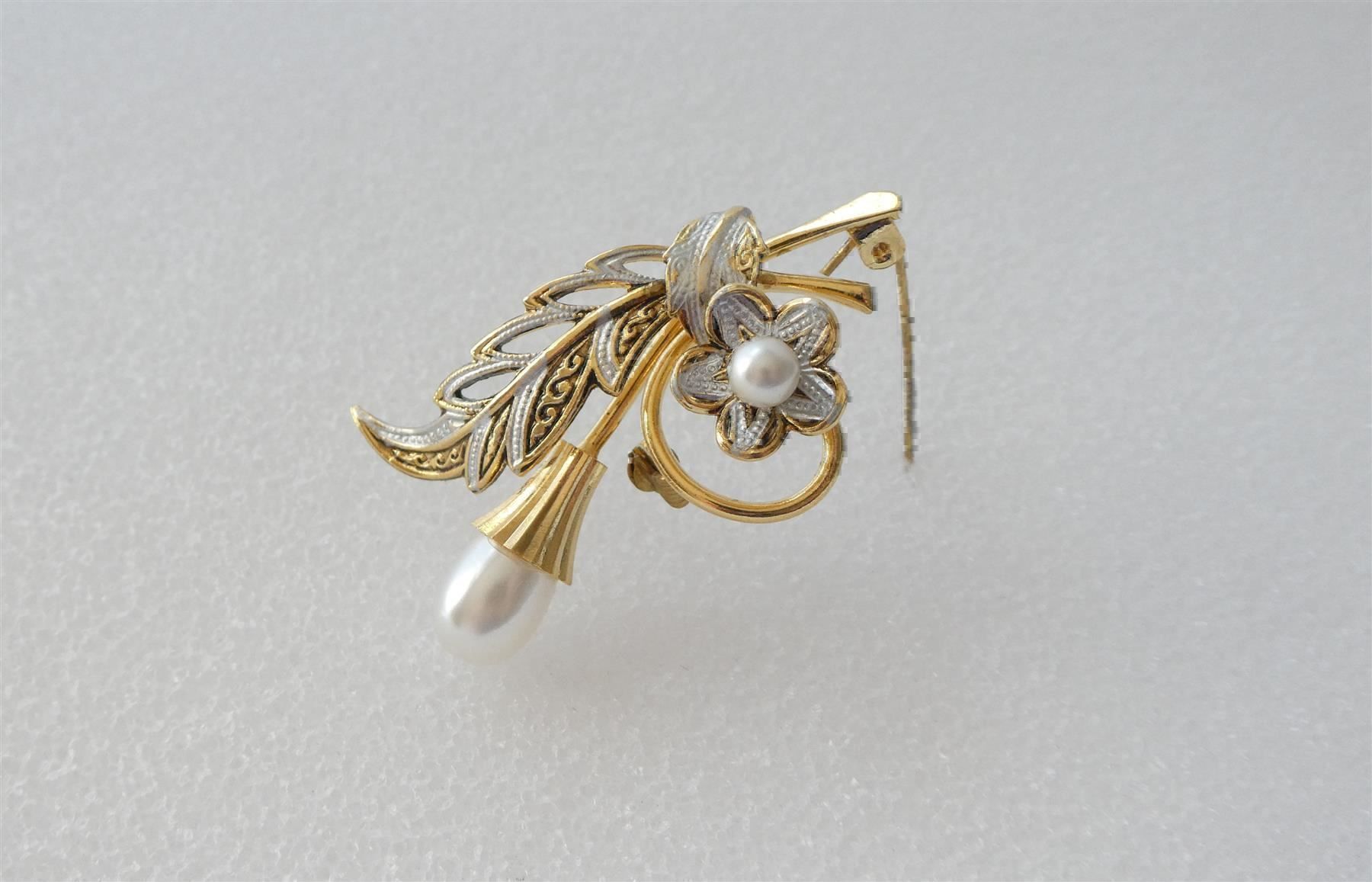 Spille & Fermagli: Brosche Feder Blume golden silbern Perle – Usato da Frauenfeld venduto da dhour