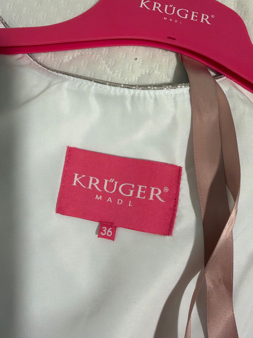 Krüger Vestiti: Krüger Dirndl Grösse 36 Rosa/Grau – Nuovo (secondo la descrizione) da Rapperswil SG venduto da lar_2wtz 4