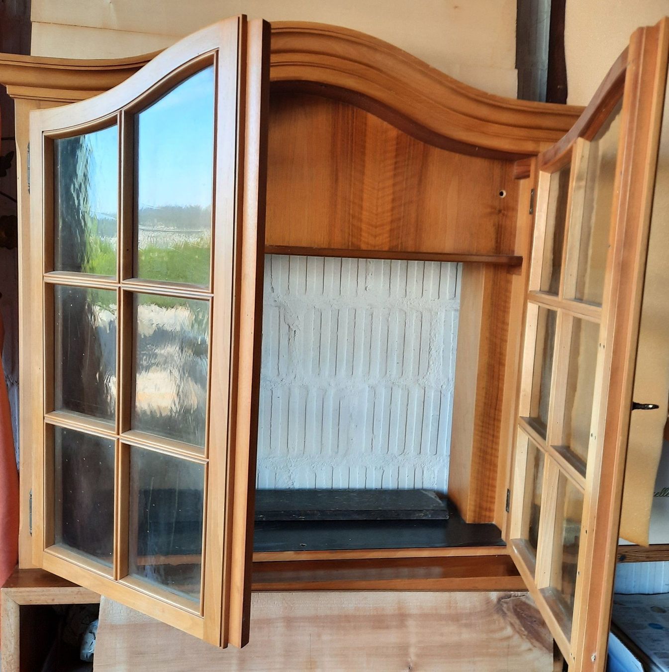 Vetrine: Vitrine, ehemalige Durchreiche Küche-Esszimmer, Barockstil , – Usato da Kilchberg ZH venduto da Ernzi47 4