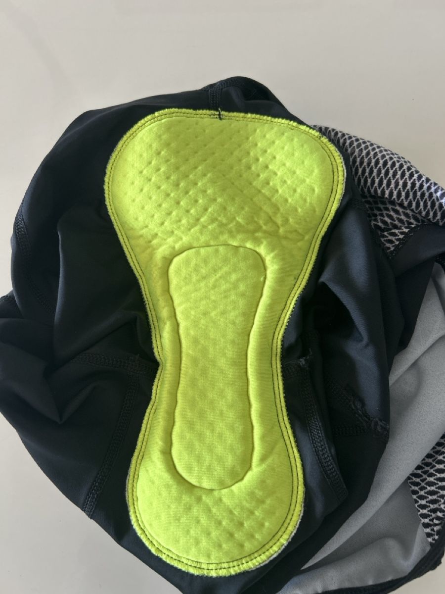 Leibchen & Hosen: Tri  Radeinteiler Gr. M mit schönem Muster – Neu und originalverpackt aus Jenins von Pocahontas013 3