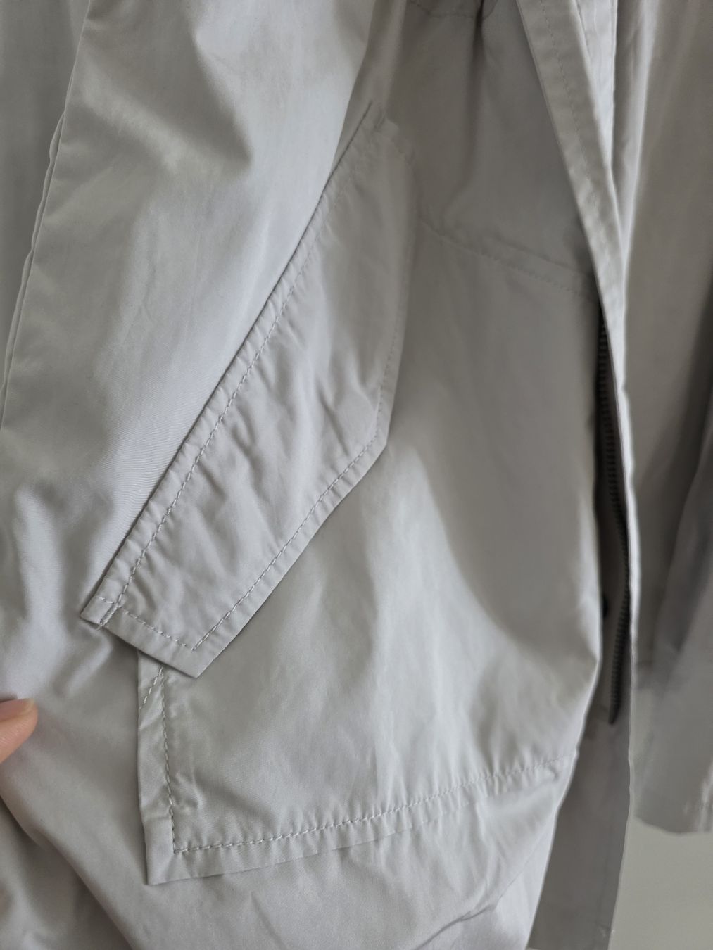 Guess Vestes: jacke – Neuf (Voir description) à Buchs AG par tac_zz5h 1