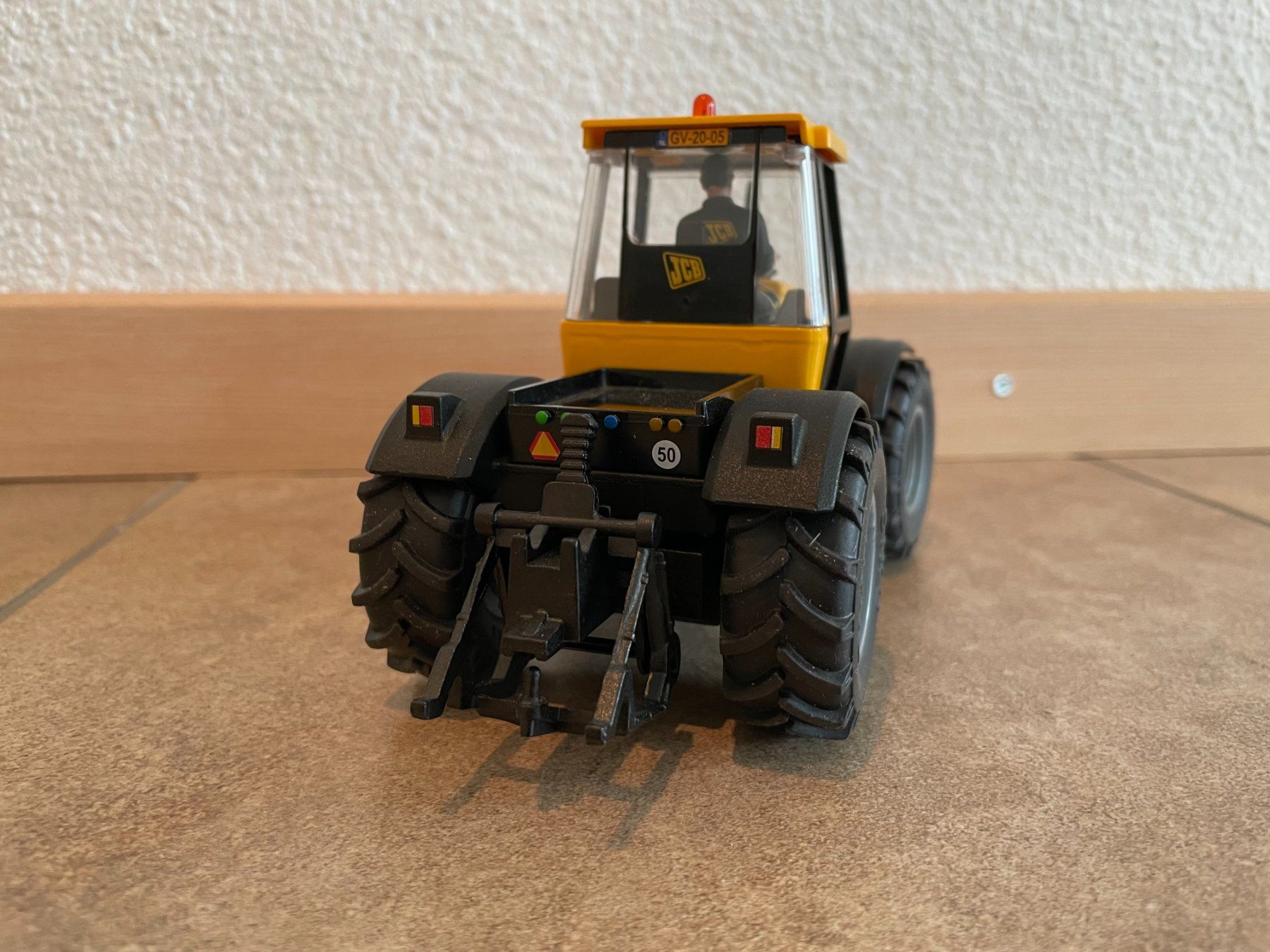 Jcb Trattori: SIKU JCB Fastrac 2135 L.C.N. – Nuovo e nell'imballaggio originale da Kreuzlingen venduto da Stefan1150 3