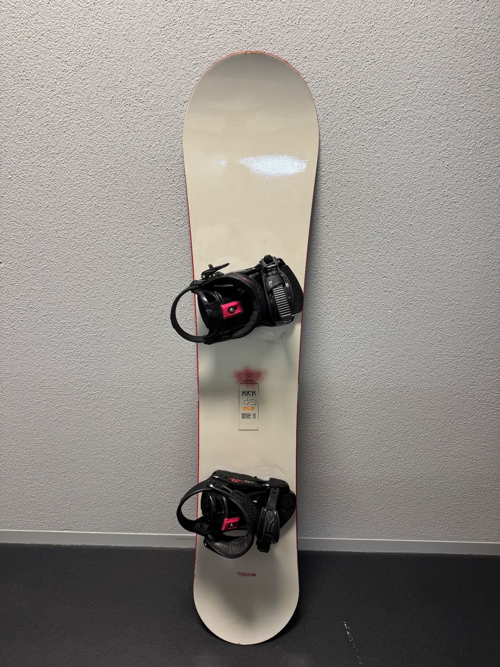 Board: Snowboard inkl. Bindung - 1 Saison gefahren – Usato da Meilen venduto da cmo_njb8