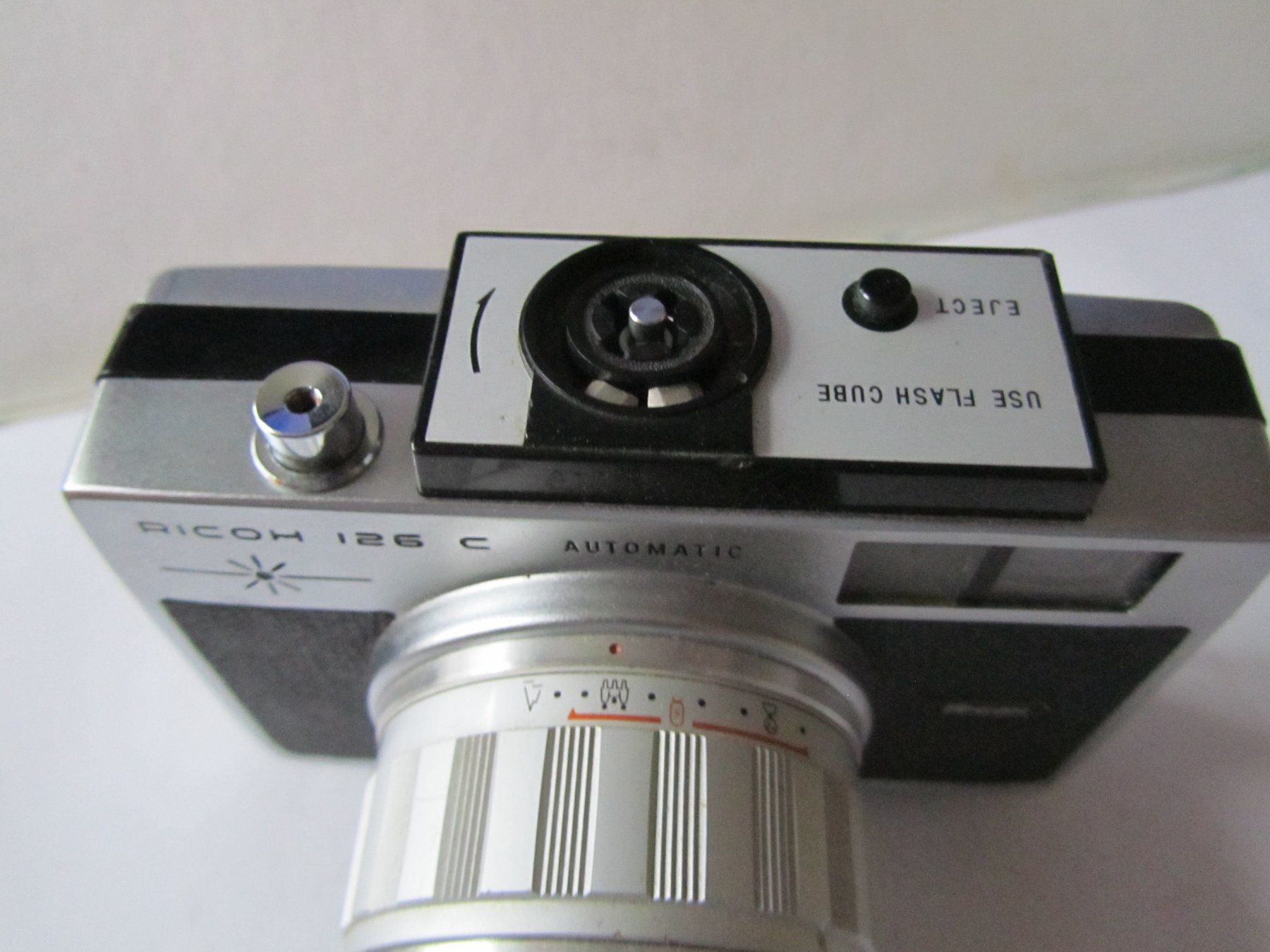 Ricoh Appareil photo: Ricoh 126 C Automatic mit Originalhülle - ca. 1969 – D'occasion à Weiningen ZH par dietsch57 2