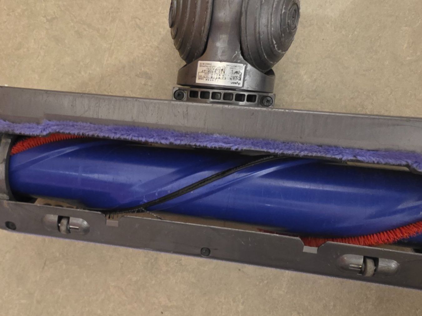 Dyson Aspirateurs & Accessoires: Dyson V7 – D'occasion à Arbon par Sunset_Sup88 5